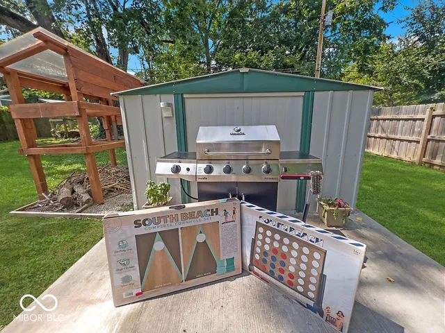 $2,845 | 2600 South Bryan Street, Bloomington, IN 47403