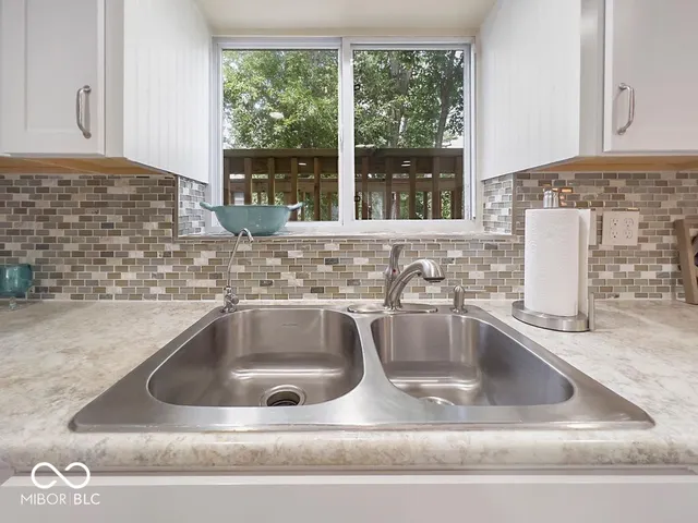 $2,845 | 2600 South Bryan Street, Bloomington, IN 47403