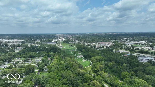 $2,845 | 2600 South Bryan Street, Bloomington, IN 47403