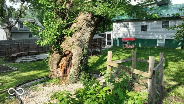 $2,845 | 2600 South Bryan Street, Bloomington, IN 47403