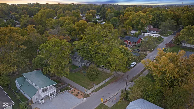 $2,845 | 2600 South Bryan Street, Bloomington, IN 47403