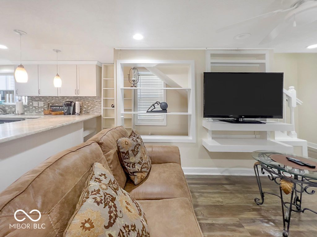 2600 South Bryan Street Bloomington, IN 47403 - Photo 8 of 62