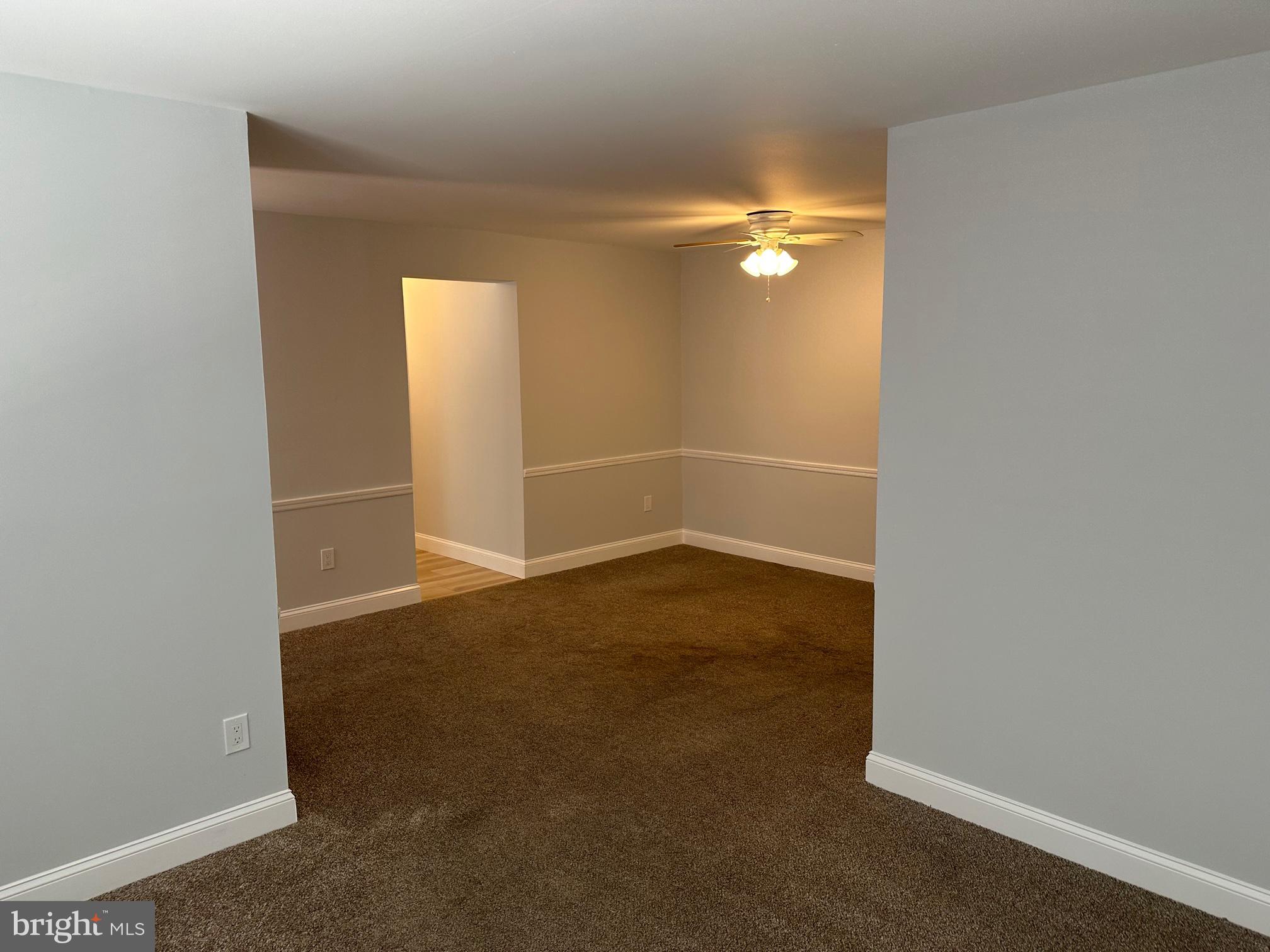 32 Haddonfield Commons Haddonfield, NJ 08033 - Photo 3 of 27