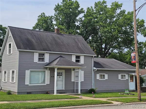 $174,900 | 305 East Pine Street, Percy, IL 62272