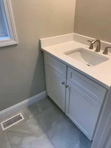 $850,000 | 66 Cross Avenue, Brockton, MA 02301