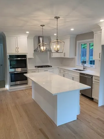 $850,000 | 66 Cross Avenue, Brockton, MA 02301