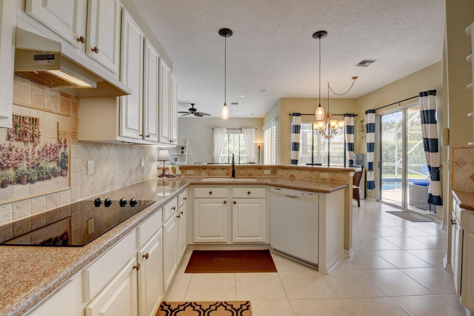 21420 Gosier Way Boca Raton, FL 33428 - Photo 6 of 46 Kitchen