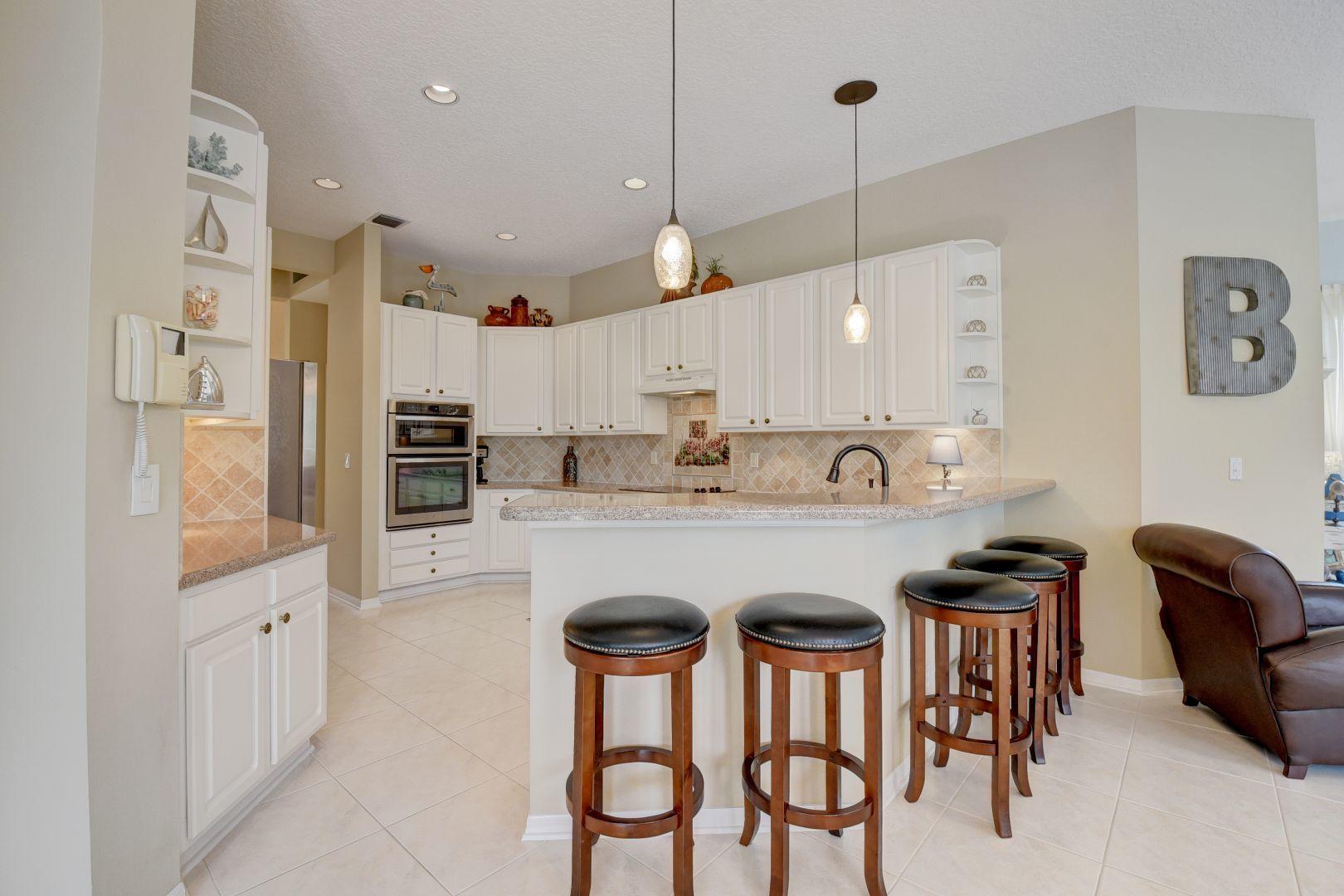 21420 Gosier Way Boca Raton, FL 33428 - Photo 8 of 46 Kitchen