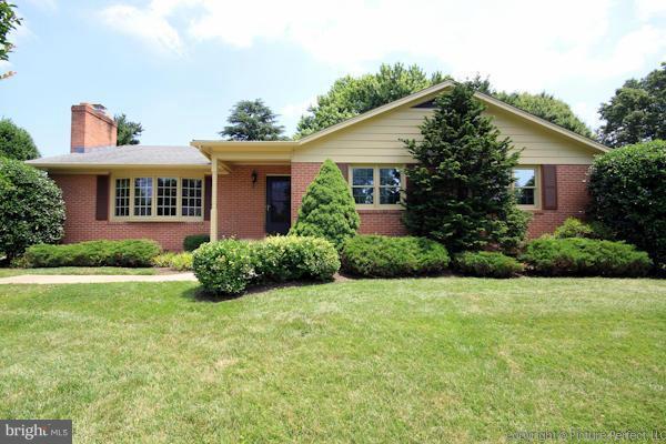 206 Crestview Court Frederick, MD 21702 - Photo 1 of 1 a view of a house with backyard and garden