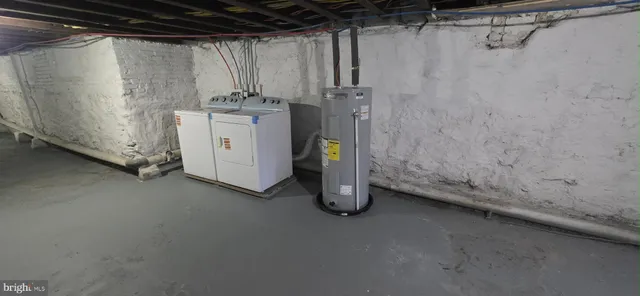 a view of a storage & utility room