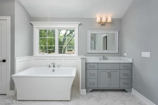 $1,360,900 | 3000 Burlington Avenue, Lisle, IL 60532