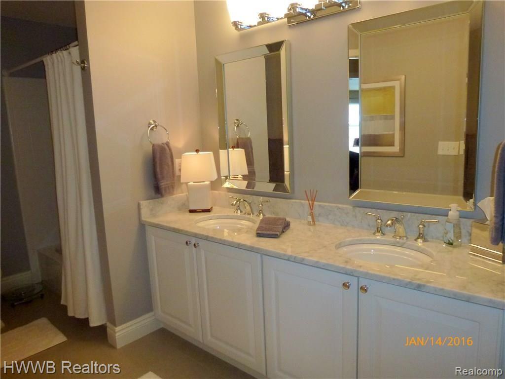 3709 Windingbrook Circle, Unit 85 Rochester Hills, MI 48309 - Photo 29 of 39