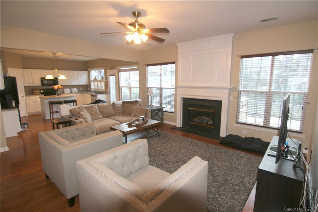 18208 Harbor Mist Road, Unit 160 Cornelius, NC 28031 - Photo 7 of 20 Gallery Image 7