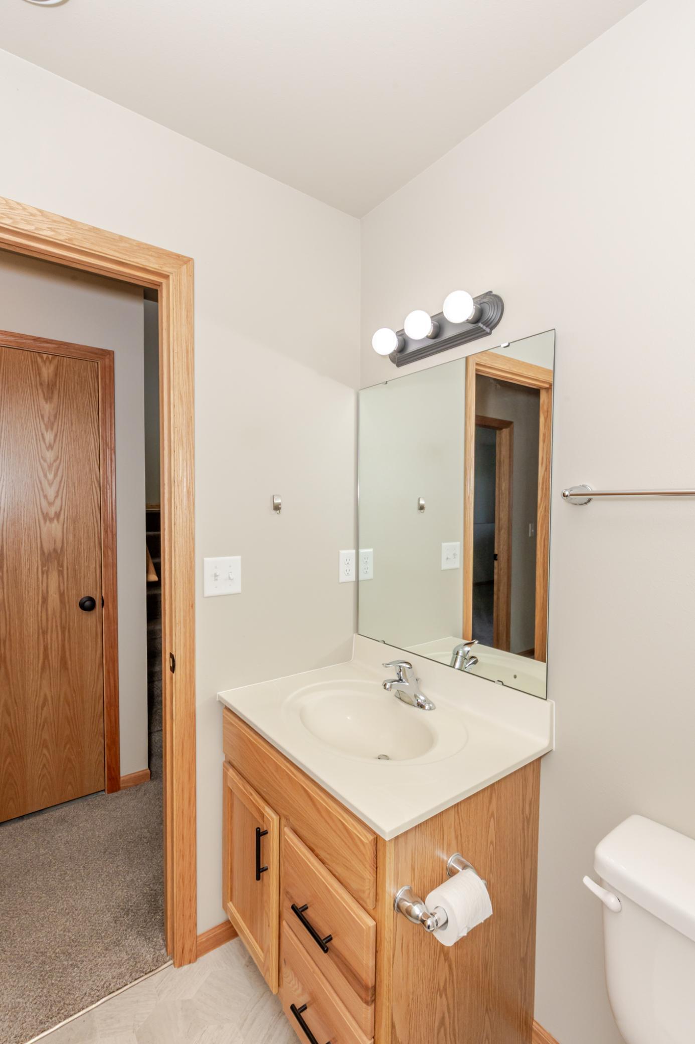 3299 Maple Leaf Loop South Fargo, ND 58104 - Photo 36 of 44 Gallery Image 36
