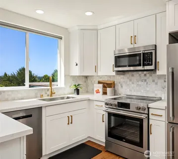 $774,950 | 7747 2nd Avenue Northeast, Seattle, WA 98115