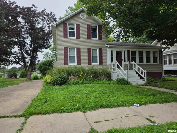$124,900 | 850 South Main Street, Canton, IL 61520