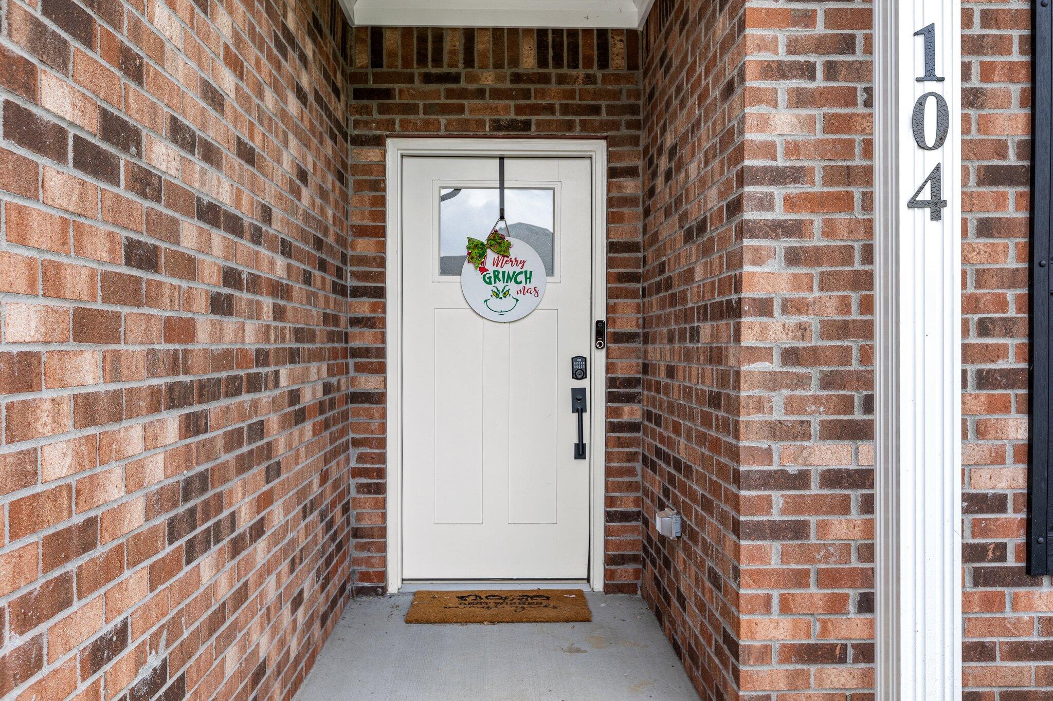 104 Stone Ridge Drive Frankfort, KY 40601 - Photo 4 of 24 4-web-or-mls-104-stone-ridge-dr