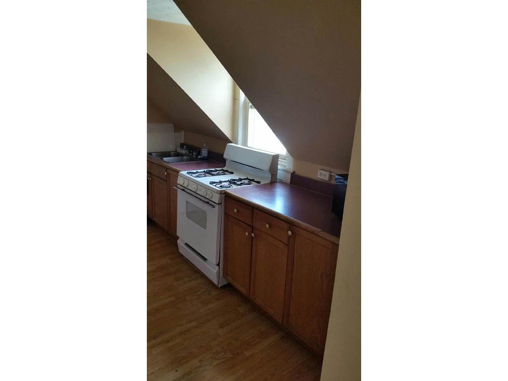 244 Lowell Street Manchester, NH 03104 - Photo 17 of 25