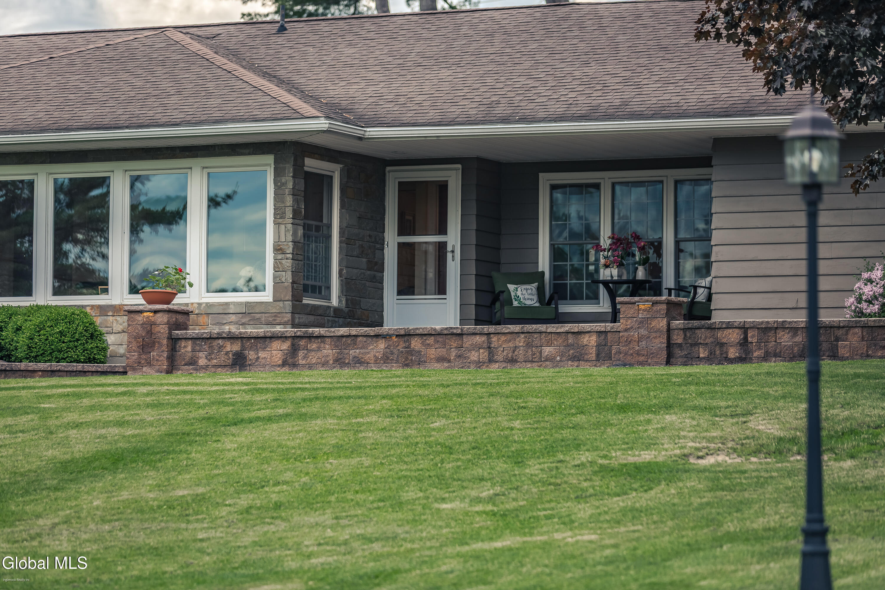 109 Golf Course Road Amsterdam, NY 12010 - Photo 8 of 76 address-city-NY-50