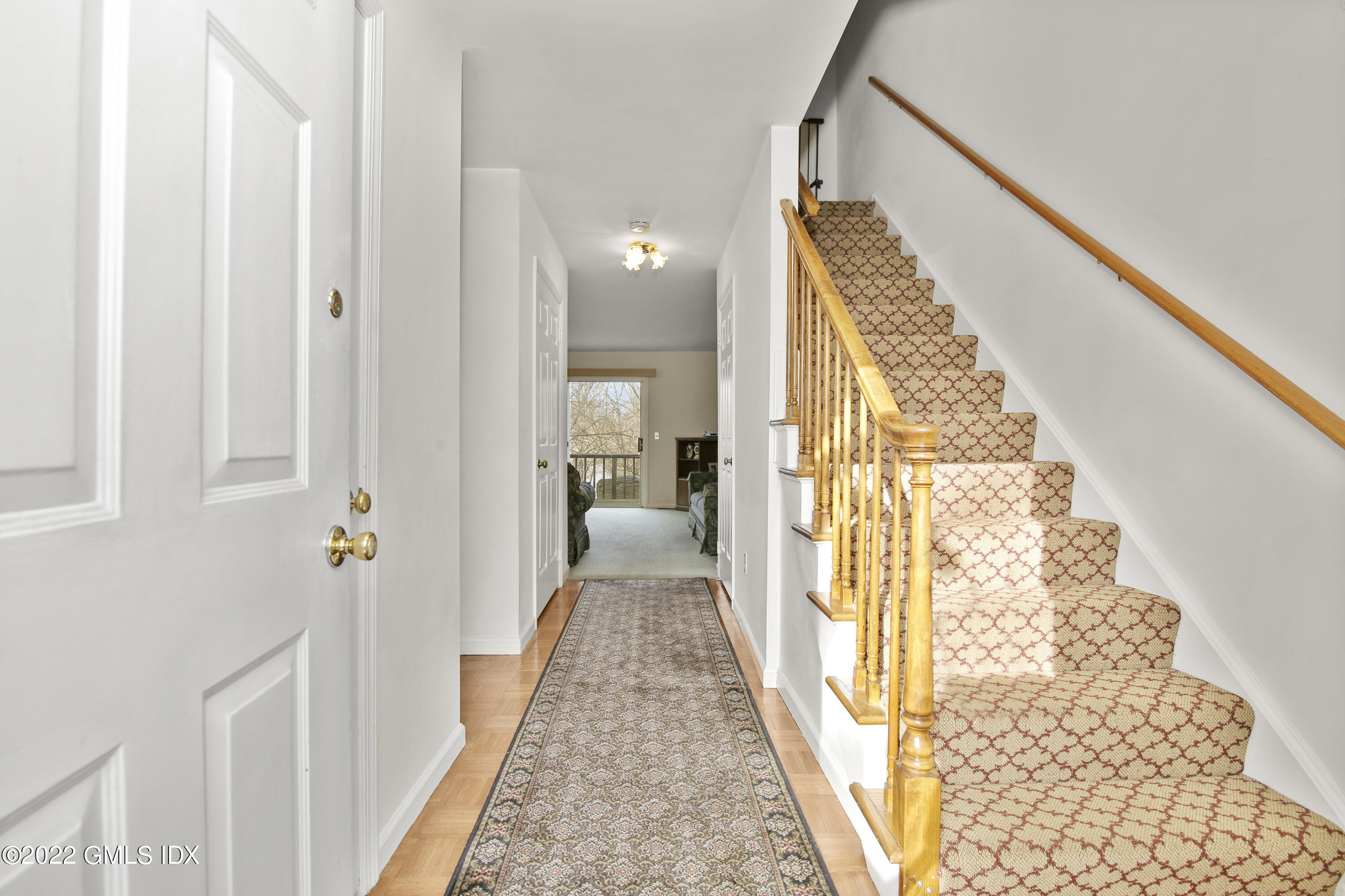 33 Talbot Lane, Unit 14 Greenwich, CT 06830 - Photo 5 of 15 33 Talbot Ln Greenwich CT-print-001-001-