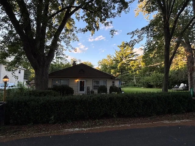 $239,900 | 25022 West Catherine Avenue, Antioch, IL 60002