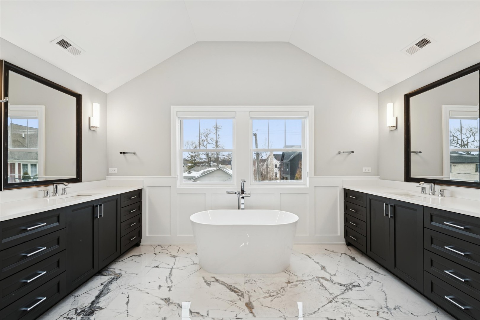 548 South Fairview Avenue Elmhurst, IL 60126 - Photo 20 of 44 a bathroom with a sink and a mirror