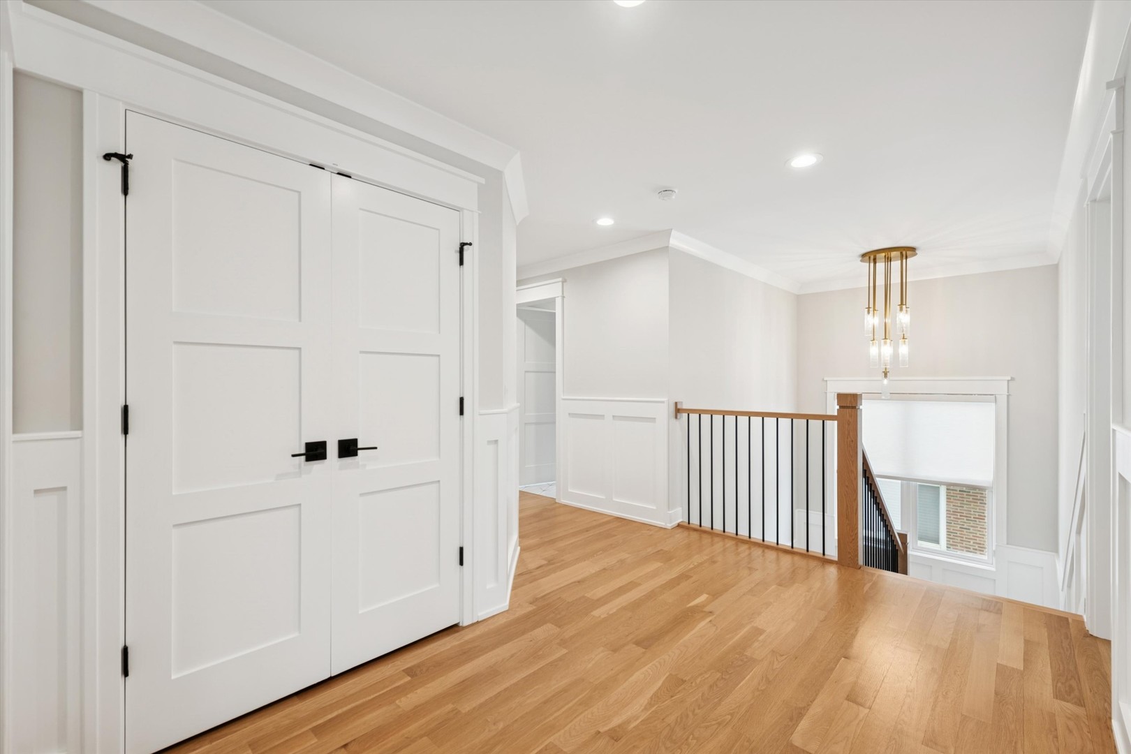 548 South Fairview Avenue Elmhurst, IL 60126 - Photo 22 of 44 a view of a hallway with wooden floor