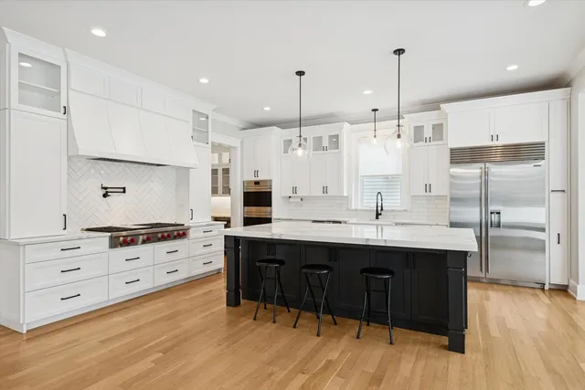 $1,650,000 | 548 South Fairview Avenue, Elmhurst, IL 60126