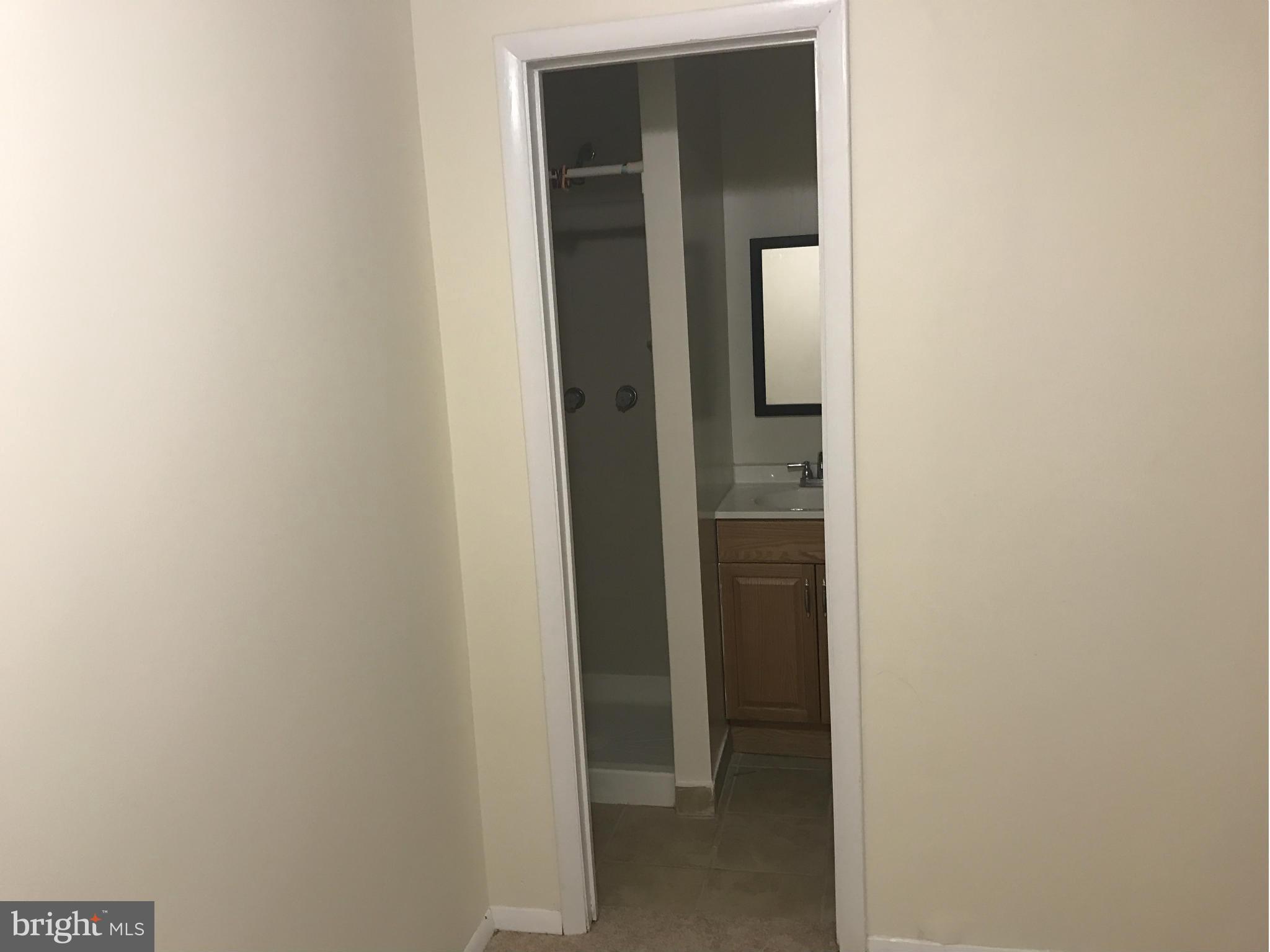 3355 Style Avenue Laurel, MD 20724 - Photo 14 of 15 a view of a hallway