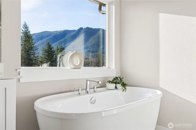 $1,409,995 | 1124 Clearwater Way Southeast, Unit 53, North Bend, WA 98045