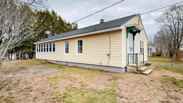 $395,000 | 28 Ferry Road, Saco, ME 04072