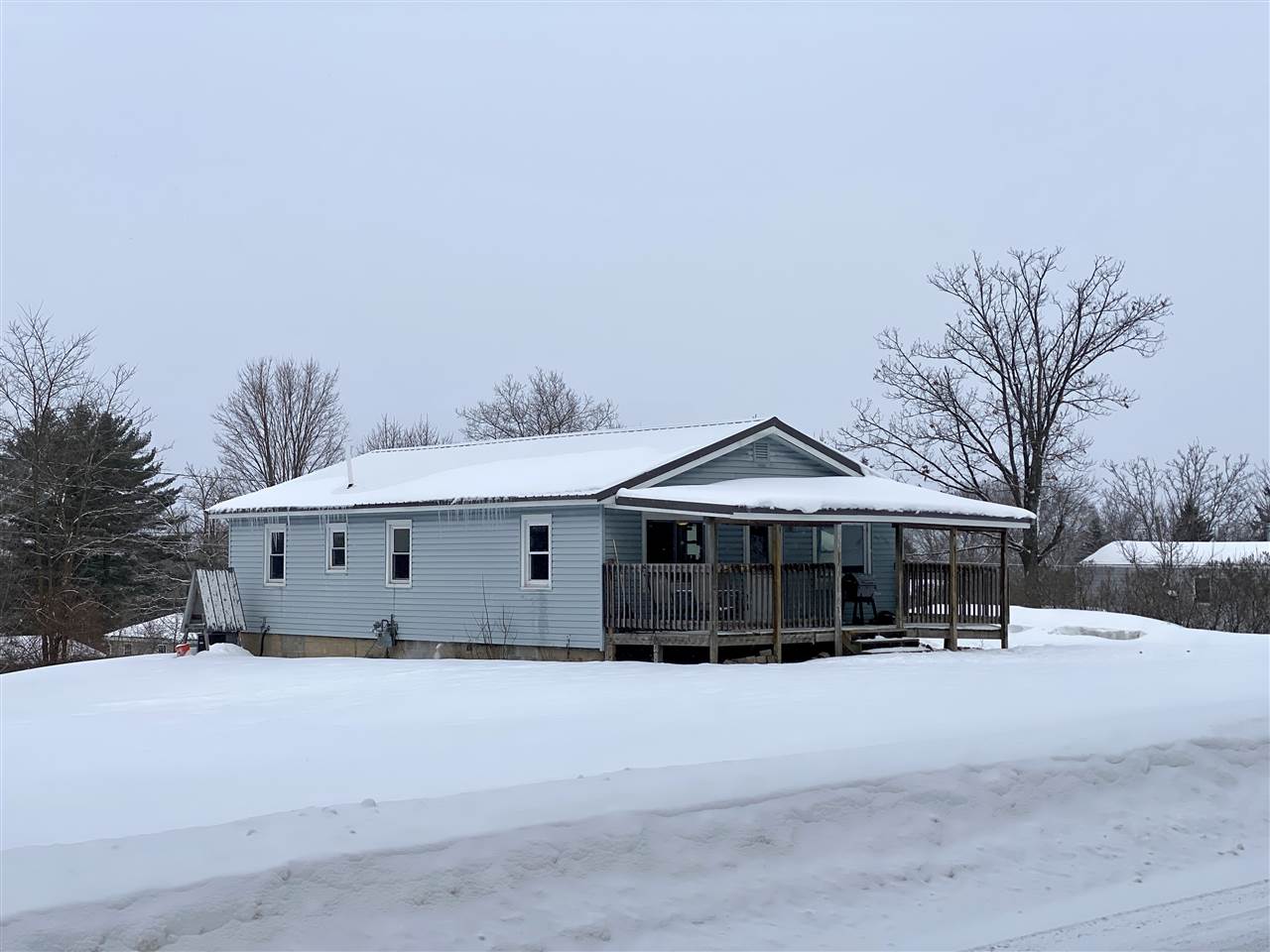 923 Plett Road Cadillac, MI 49601 - Photo 21 of 22 1884102-20.JPG