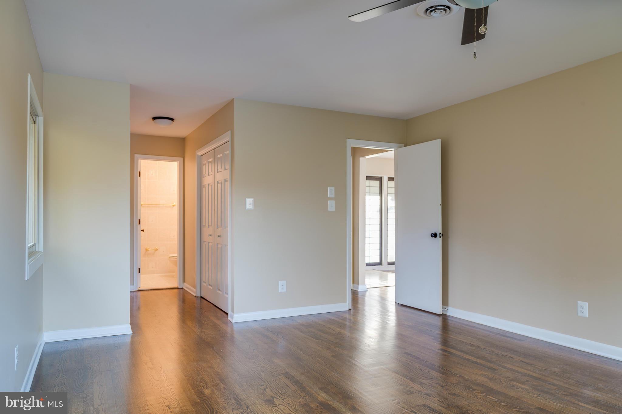 11308 South Shore Road Reston, VA 20190 - Photo 12 of 29 Bedroom (Master)