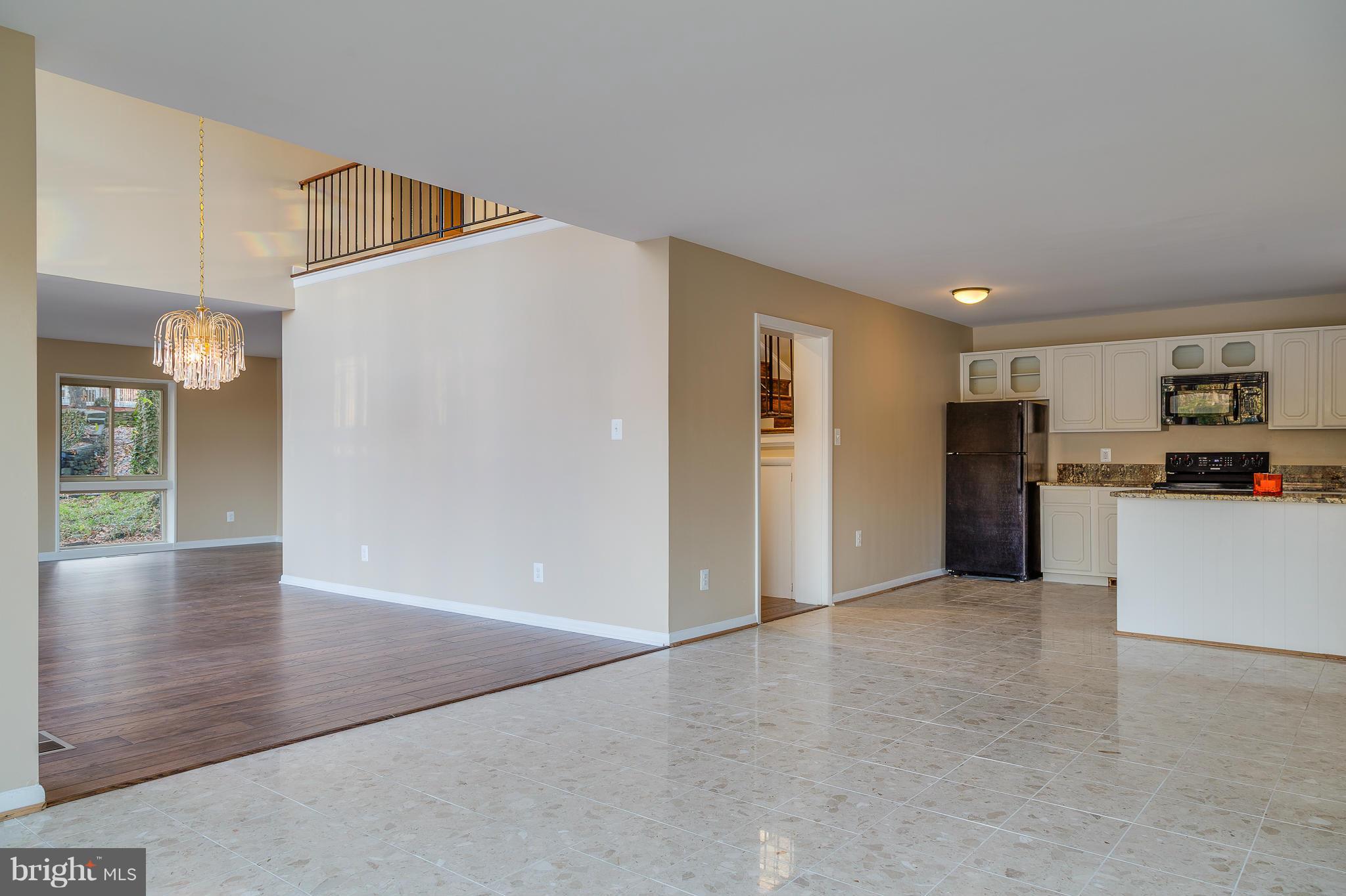 11308 South Shore Road Reston, VA 20190 - Photo 18 of 29 Interior (General)