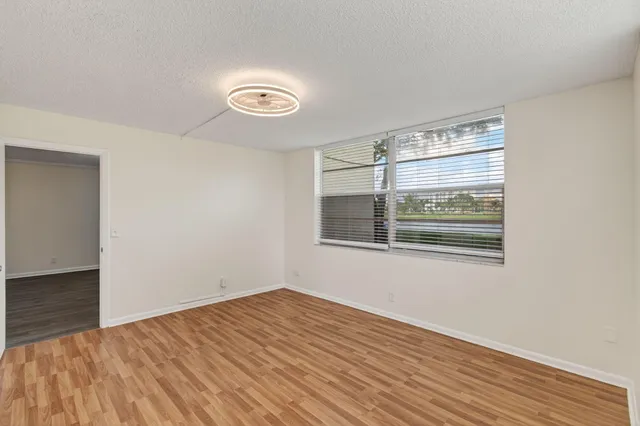 $1,800 | 26 Abbey Lane, Unit 108, Delray Beach, FL 33446