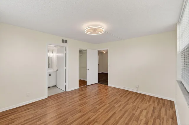 $1,800 | 26 Abbey Lane, Unit 108, Delray Beach, FL 33446