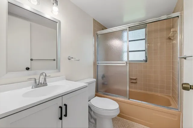 $1,800 | 26 Abbey Lane, Unit 108, Delray Beach, FL 33446