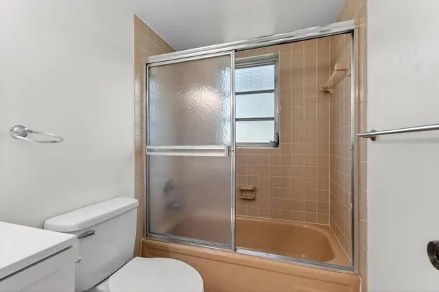 $1,800 | 26 Abbey Lane, Unit 108, Delray Beach, FL 33446