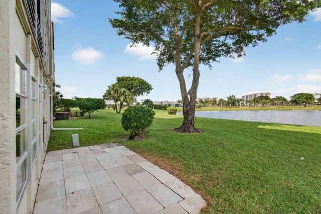 $1,800 | 26 Abbey Lane, Unit 108, Delray Beach, FL 33446