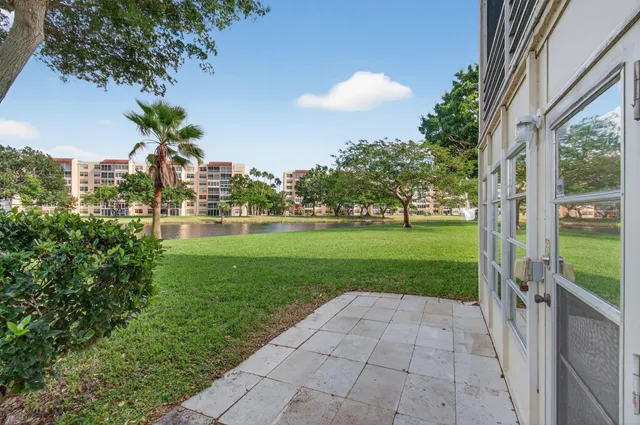 $1,800 | 26 Abbey Lane, Unit 108, Delray Beach, FL 33446