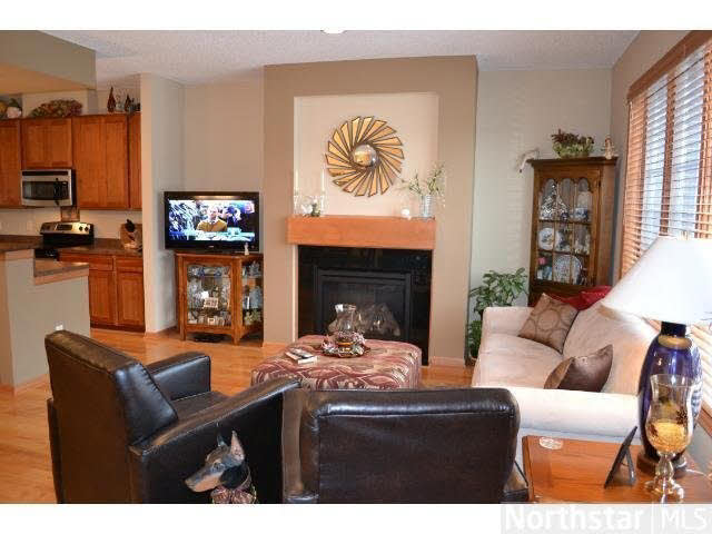 382 Valley Commons Hudson, WI 54016 - Photo 2 of 18 Gallery Image 2