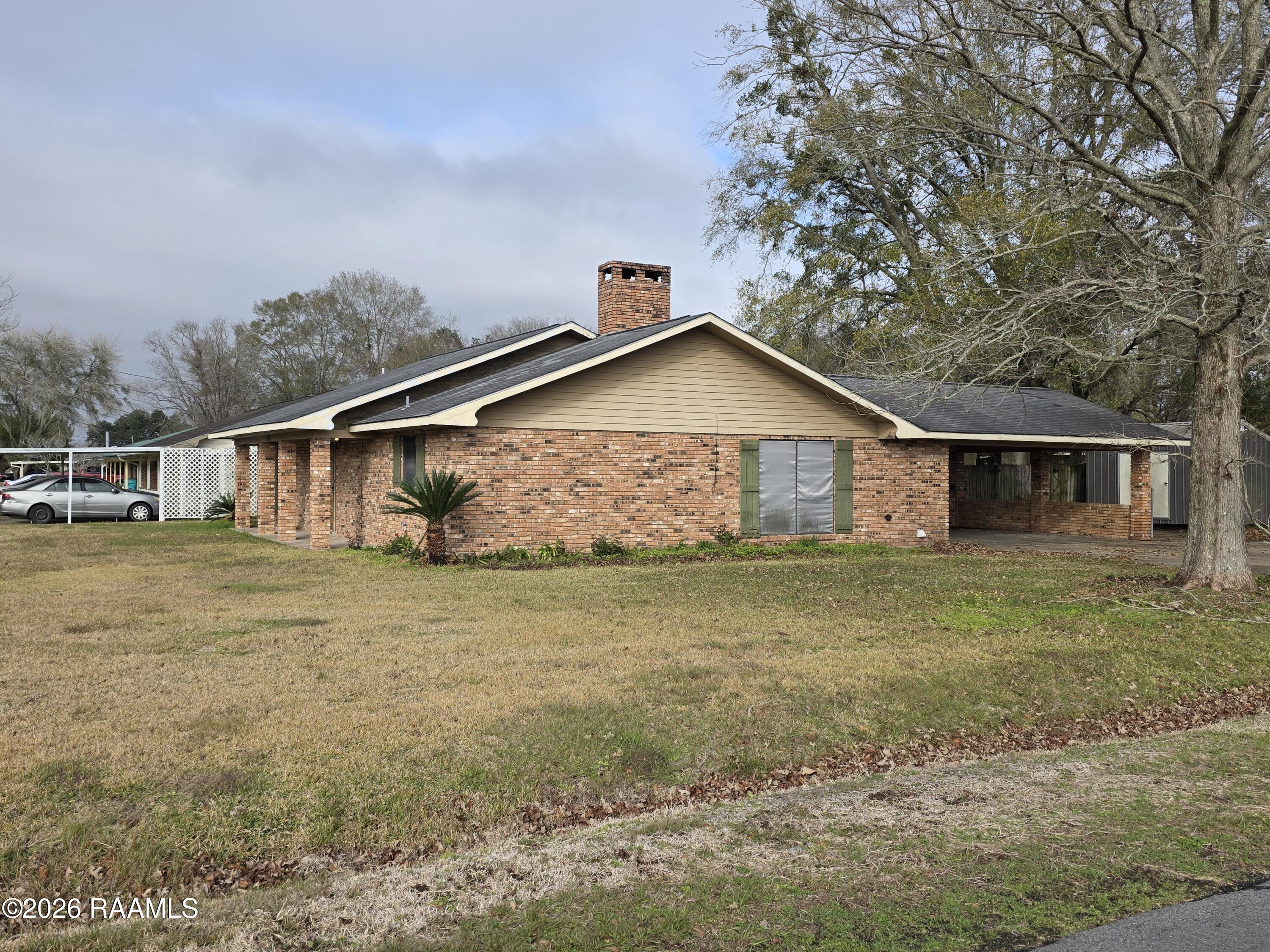 215 Lora Street Ville Platte, LA 70586 - Photo 2 of 26 20260122_145301
