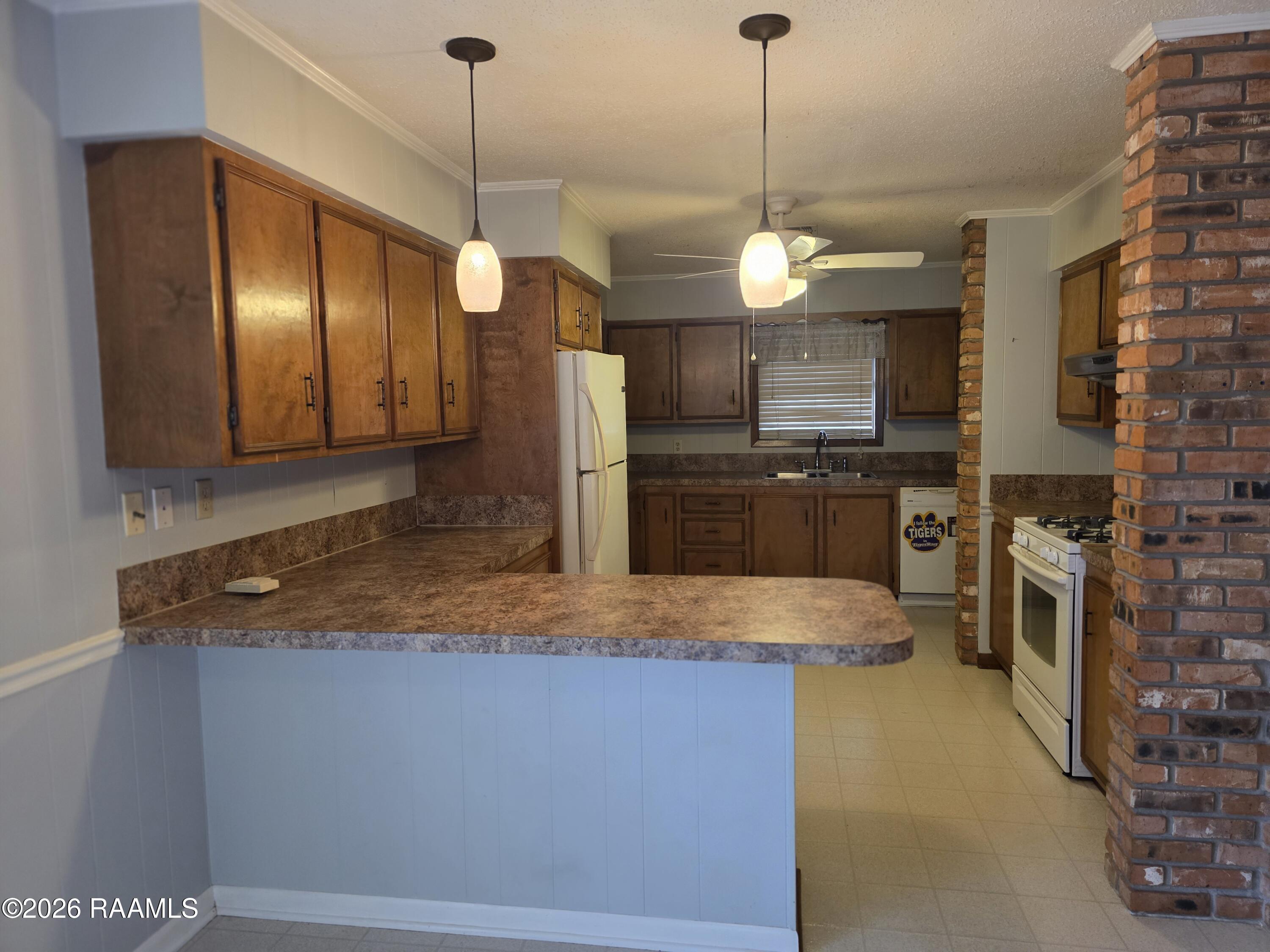 215 Lora Street Ville Platte, LA 70586 - Photo 8 of 26 20260122_145748 1