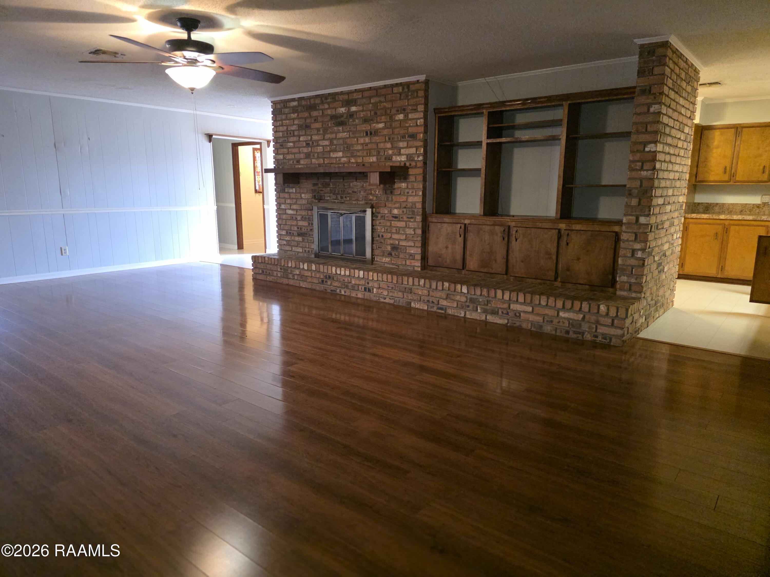 215 Lora Street Ville Platte, LA 70586 - Photo 10 of 26 20260122_145941