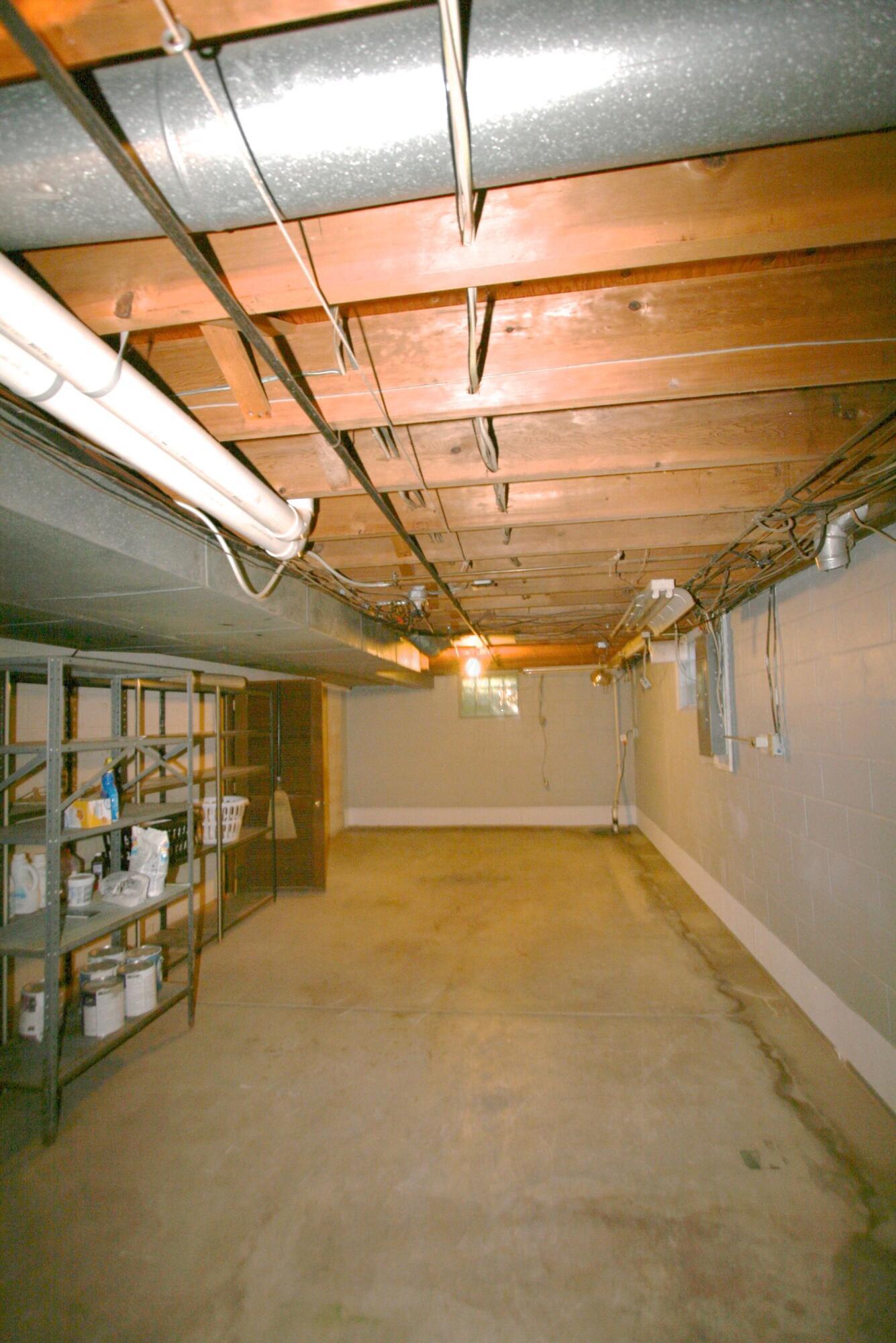 4335 Stratton Road Columbus, OH 43220 - Photo 25 of 25