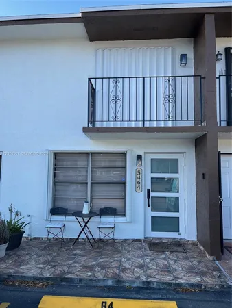 $2,500 | 5464 West 26th Avenue, Unit 27D, Hialeah, FL 33016