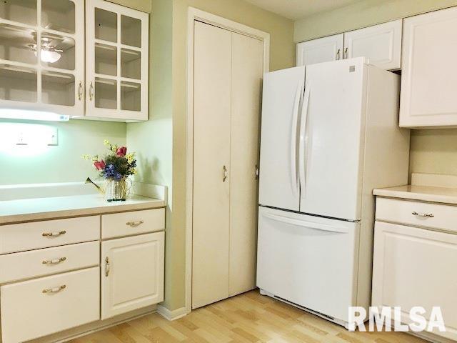 1360 Kimberly Ridge Road, Unit 104 Bettendorf, IA 52722 - Photo 14 of 20