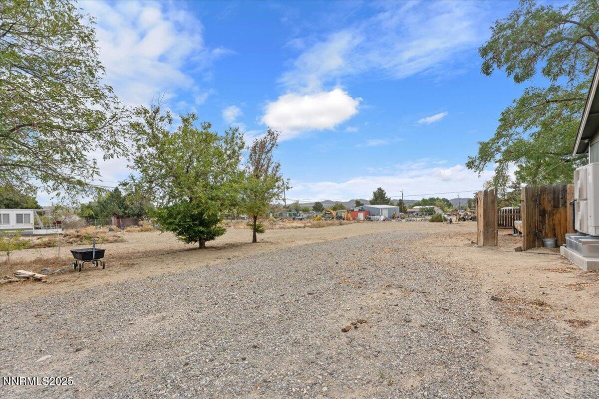 11720 Oregon Boulevard Reno, NV 89506 - Photo 26 of 45 a view of a road with a building in the background