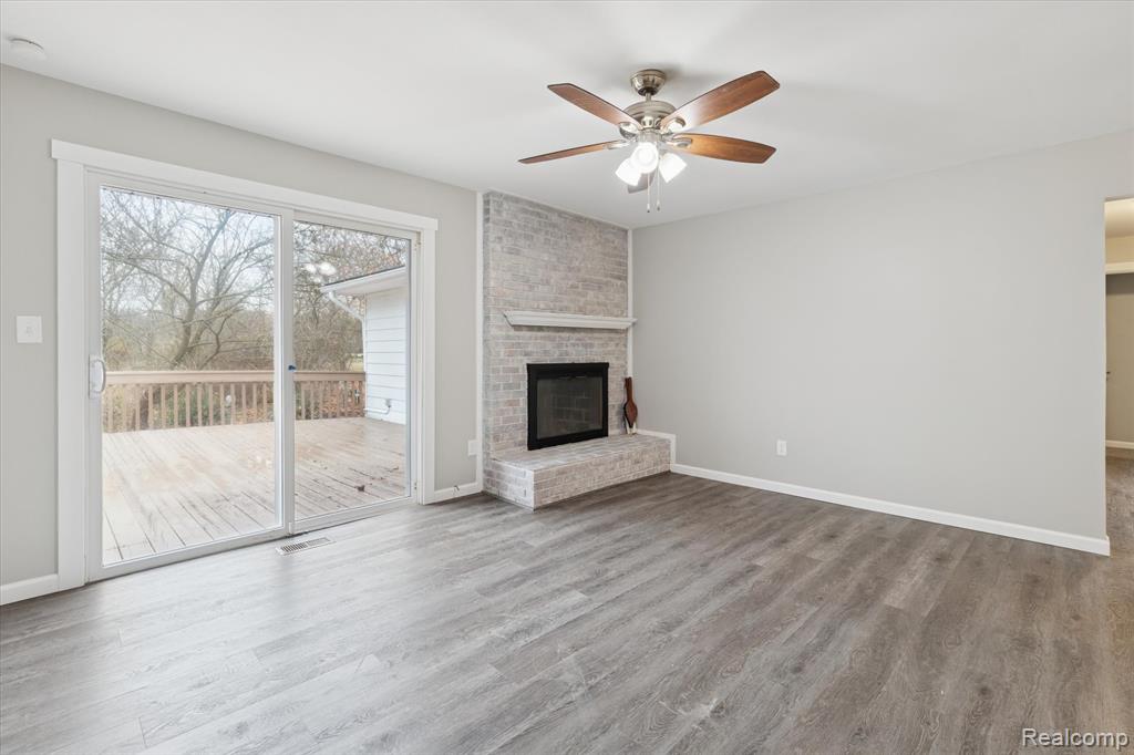 15635 Martinsville Road Belleville, MI 48111 - Photo 19 of 75