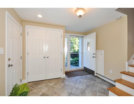 19 Brewster Road Arlington, MA 02478 - Photo 4 of 41